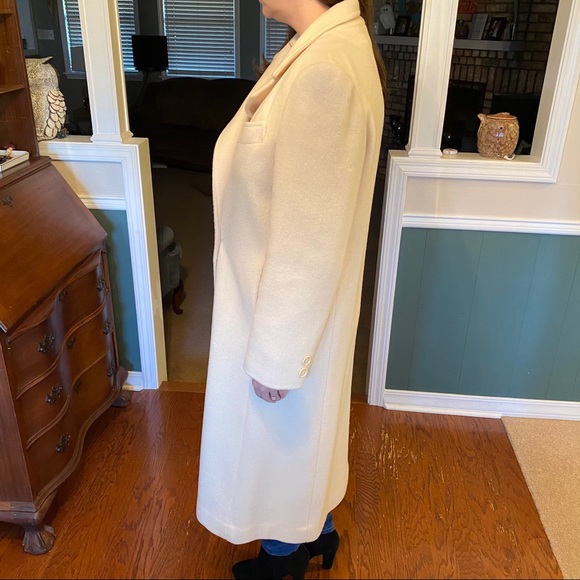 Vintage Junior Colony white button coat - Picture 2 of 12